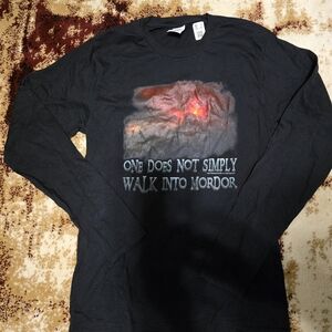 Lord of the Rings long sleeve t shirt size small